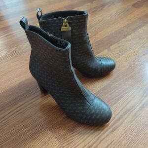 Kendall + Kylie Brown Boots